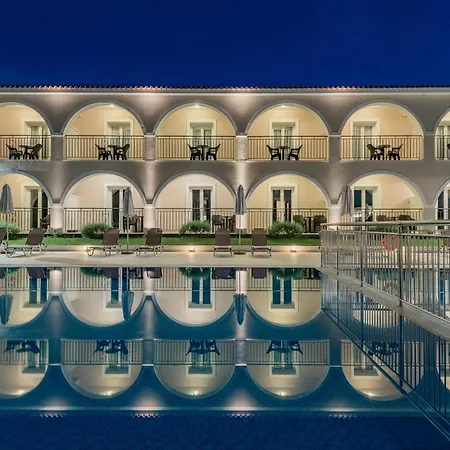 Varres Hotel 3*