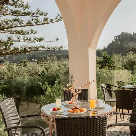 Varres Hotel